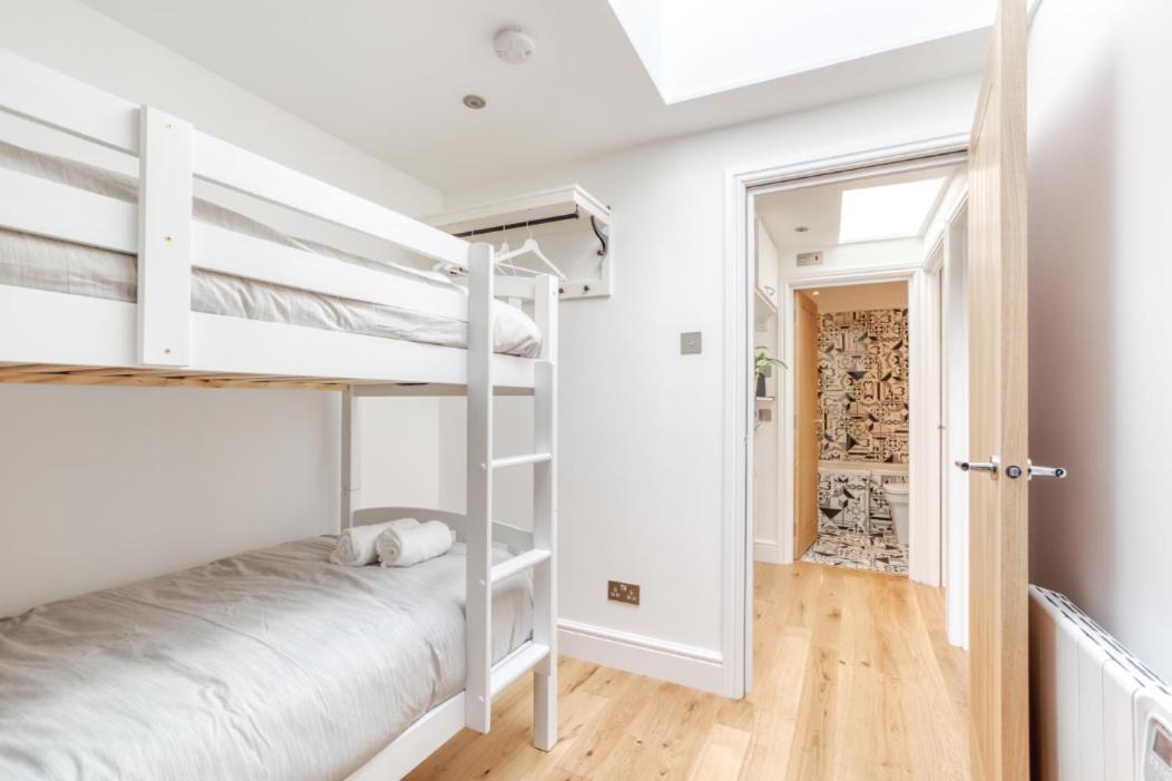 Central Bright 3 Bed Flat With Pool & Parking Edynburg Zewnętrze zdjęcie